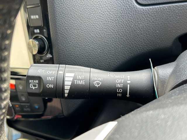 セレナ ハイウェイスター　Ｖセレ＋セーフティＩＩ　ＳＨＶ　・ワンオーナー車・純正８インチナビ・フルセグＴＶ・純正フリップダウンモニター・アラウンドビューモニター・エマージェンシーブレーキ・ＬＥＤヘッドライト・両側パワースライドドア・ＥＴＣ・インテリジェントキ（30枚目）