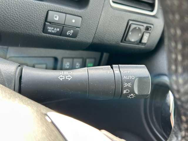 セレナ ハイウェイスター　Ｖセレ＋セーフティＩＩ　ＳＨＶ　・ワンオーナー車・純正８インチナビ・フルセグＴＶ・純正フリップダウンモニター・アラウンドビューモニター・エマージェンシーブレーキ・ＬＥＤヘッドライト・両側パワースライドドア・ＥＴＣ・インテリジェントキ（31枚目）