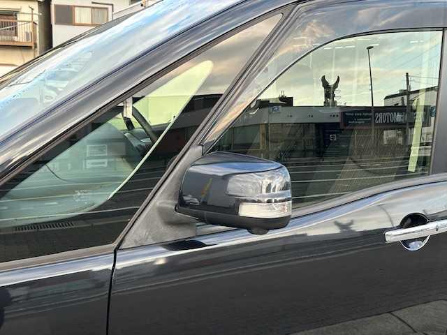 セレナ ハイウェイスター　Ｖセレ＋セーフティＩＩ　ＳＨＶ　・ワンオーナー車・純正８インチナビ・フルセグＴＶ・純正フリップダウンモニター・アラウンドビューモニター・エマージェンシーブレーキ・ＬＥＤヘッドライト・両側パワースライドドア・ＥＴＣ・インテリジェントキ（32枚目）