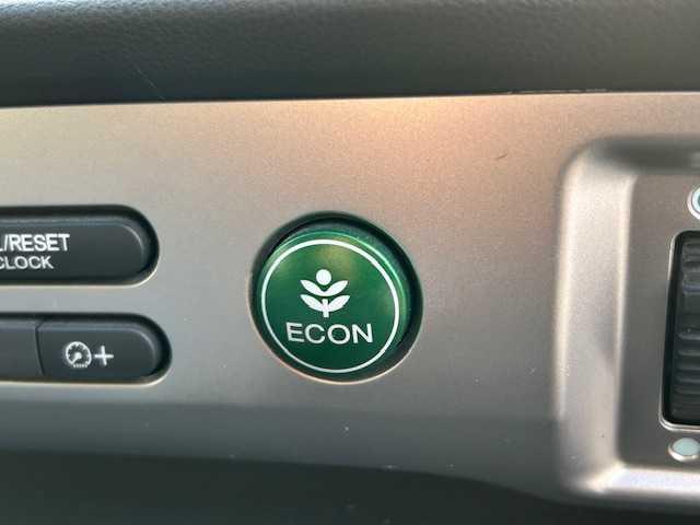 フリード Ｇ　ジャストセレクション　１オーナー車　純正ナビ・フルセグＴＶ　バックカメラ　両側電動スライドドア　純正フリップダウンモニター　ドライブレコーダー　ビルトインＥＴＣ　スマートキー　ステアリングリモコン（24枚目）