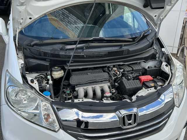 フリード Ｇ　ジャストセレクション　１オーナー車　純正ナビ・フルセグＴＶ　バックカメラ　両側電動スライドドア　純正フリップダウンモニター　ドライブレコーダー　ビルトインＥＴＣ　スマートキー　ステアリングリモコン（29枚目）