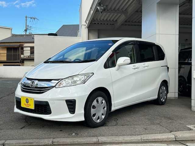 フリード Ｇ　ジャストセレクション　１オーナー車　純正ナビ・フルセグＴＶ　バックカメラ　両側電動スライドドア　純正フリップダウンモニター　ドライブレコーダー　ビルトインＥＴＣ　スマートキー　ステアリングリモコン（40枚目）