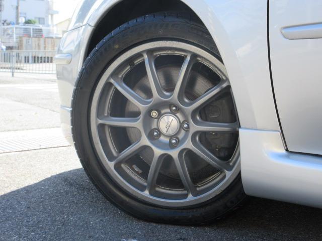 レガシィツーリングワゴン ２．０ＧＴ　Ｆ．Ｓ．Ｒエアロ　ＯＺレーシング１７インチＡＷ　柿本２本出しマフラー　ＨＫＳ強化クラッチ　ＢＩＬＳＴＥＩＮショックアブソーバー　社外スプリング　ローダウン　ＨＩＤヘッドライト　Ｐーシート　ナビ（44枚目）
