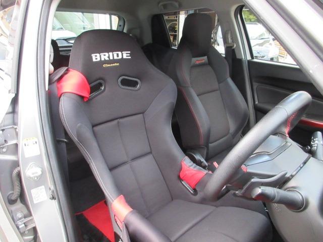 スイフトスポーツ ベースグレード セーフティPKG カロッツェリアDA ENKEI17インチAW HKS車高調 VALENTIテール HKSマフラー ダイヤモンドテクニックFスポイラー BRIDEフルバケット ユーザー買取車(18枚目)