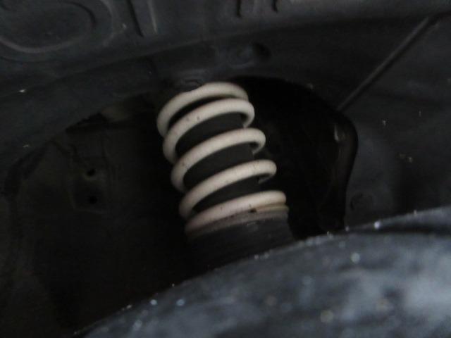 スイフトスポーツ ベースグレード セーフティPKG カロッツェリアDA ENKEI17インチAW HKS車高調 VALENTIテール HKSマフラー ダイヤモンドテクニックFスポイラー BRIDEフルバケット ユーザー買取車(34枚目)