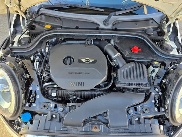 ＭＩＮＩ クーパーＳ　純正ナビ☆ＴＶ☆バックカメラ☆ユニオンジャックテールレンズ☆純正１７インチアルミ☆スマートキー２個☆ＥＴＣ☆ドライブレコーダー☆（53枚目）