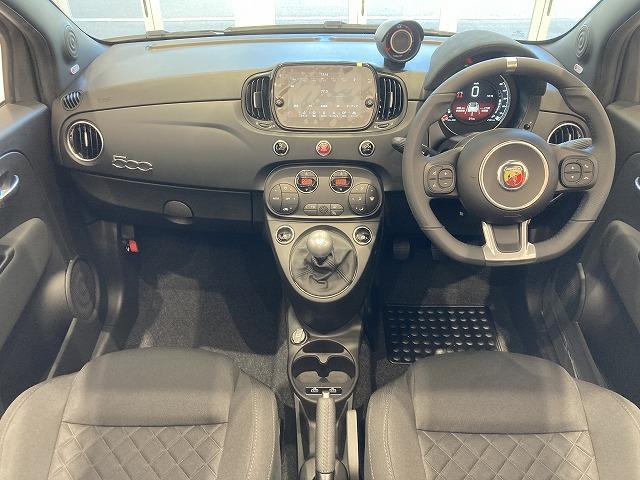 アバルト５９５Ｃ Ｆ５９５Ｃ　Ｆ５９５Ｃ（2枚目）