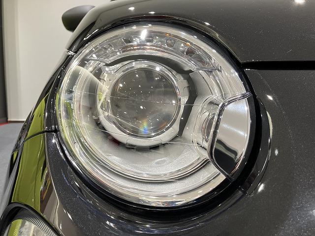 アバルト６９５セッタンタチンクエアニヴェルサーリオ ベースグレード（29枚目）