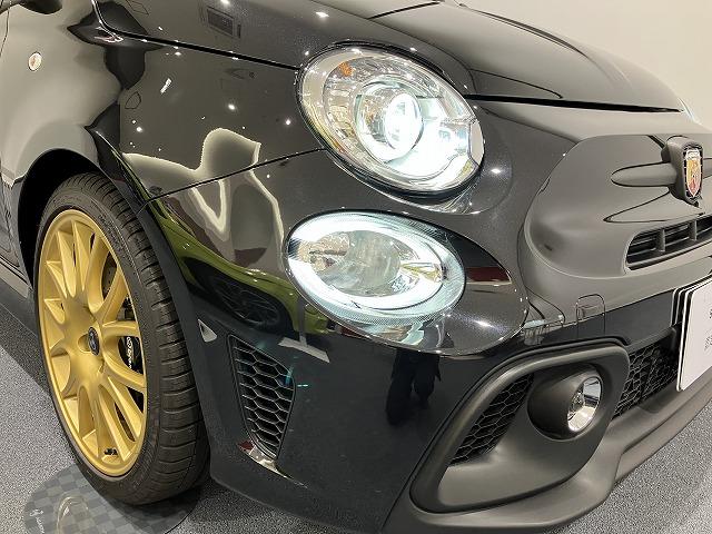 アバルト６９５セッタンタチンクエアニヴェルサーリオ ベースグレード（45枚目）