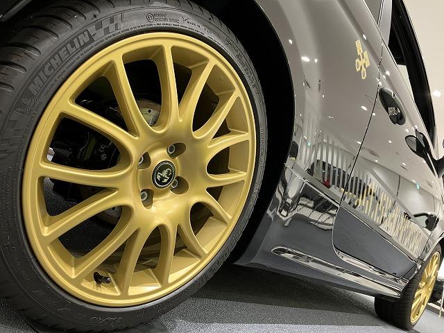 アバルト６９５セッタンタチンクエアニヴェルサーリオ ベースグレード（47枚目）