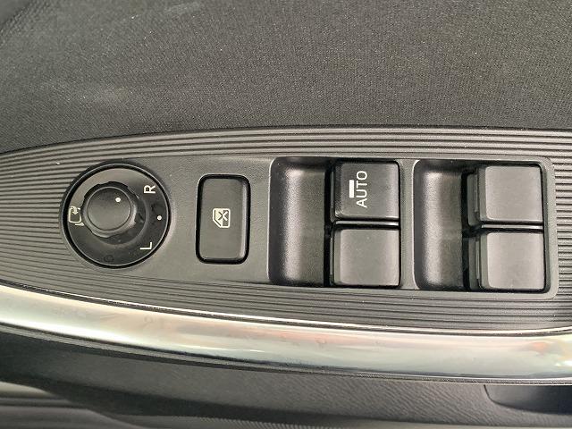 XD 禁煙車 純正SDナビ サイド&バックカメラ スマートキー HIDヘッドライト 純正17AW ETC アドバンストキー(47枚目)
