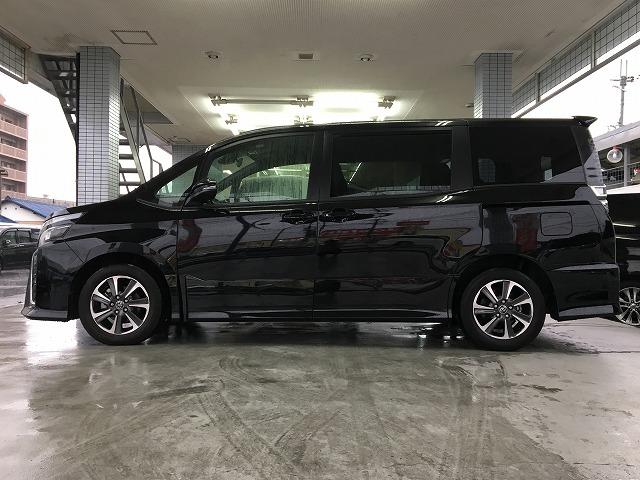 ZS 7人乗り 禁煙 両側電動ドア プリクラッシュ 純正ナビ(32枚目)