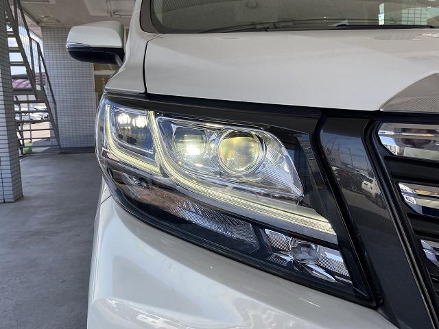 SR 4WD JBLサウンド 純正9型ナビ 12型後席モニタ(22枚目)