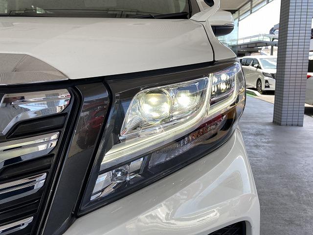 SR 4WD JBLサウンド 純正9型ナビ 12型後席モニタ(28枚目)
