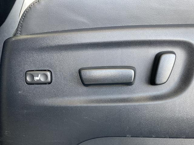 SR 4WD JBLサウンド 純正9型ナビ 12型後席モニタ(65枚目)