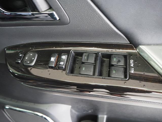 2.4Z ゴールデンアイズ 禁煙 BIGX9型ナビ 両側電動(61枚目)