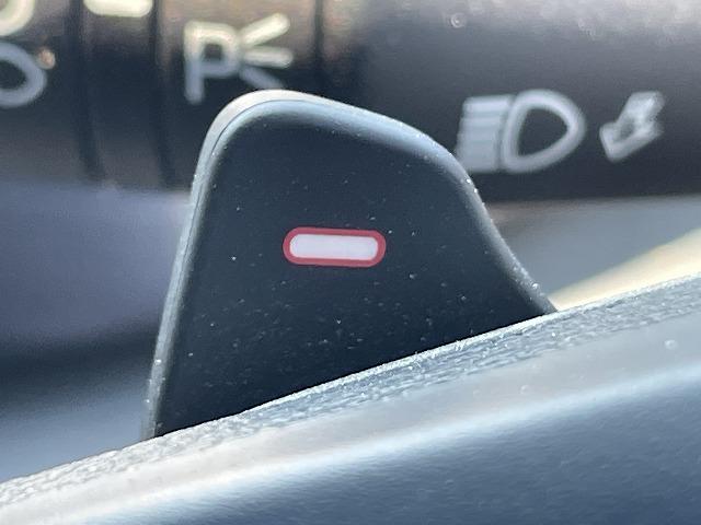 コンペティツィオーネ 禁煙車 黒半革シート パドルシフト バックソナー HIDヘッドライト シートメモリー 革巻きステアリング シートヒーター 純正17インチAW キーレスキー ETC(46枚目)