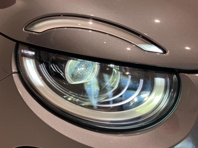 ５００ｅ アイコン　Ｕｃｏｎｎｅｃｔ　ガラスルーフ　バックモニター　シートヒーター　クルーズコントロール　純正１７インチＡＷ　ＬＥＤヘッドランプ　レザーシート（33枚目）