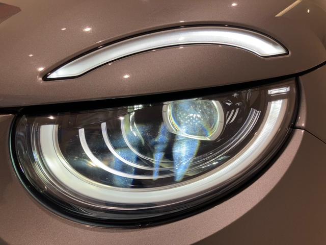 ５００ｅ アイコン　Ｕｃｏｎｎｅｃｔ　ガラスルーフ　バックモニター　シートヒーター　クルーズコントロール　純正１７インチＡＷ　ＬＥＤヘッドランプ　レザーシート（34枚目）
