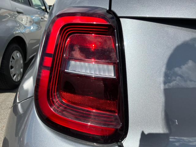 ５００ｅ アイコン　Ｕｃｏｎｎｅｃｔ　ガラスルーフ　バックモニター　シートヒーター　クルーズコントロール　純正１７インチＡＷ　ＬＥＤヘッドランプ　レザーシート（41枚目）