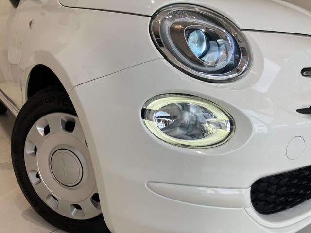 500 スーパーポップ 10thアニバーサリー 限定車 Uconnect ドラレコ ETC HIDヘッド キーレス 革巻きステアリング ディスプレイオーディオ(31枚目)