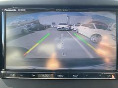 【バックカメラ】運転席から画面上で安全確認ができます。駐車が苦手な方にもオススメな便利機能です。 4