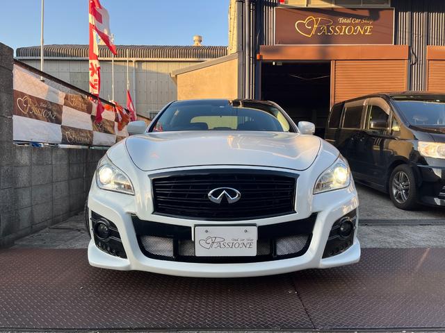 フーガ ３７０ＧＴ　社外マフラー　社外２０インチアルミ　ＨＤＤナビ　フルセグ　ＥＴＣ　Ｂカメラ　サイドカメラ　シートヒーター　シートクーラー　レーダークルコン　インパルエアロ　レーダー探知機　ドラレコ前後　シートメモリ（2枚目）