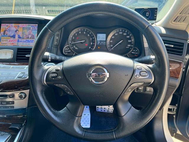 フーガ ３７０ＧＴ　社外マフラー　社外２０インチアルミ　ＨＤＤナビ　フルセグ　ＥＴＣ　Ｂカメラ　サイドカメラ　シートヒーター　シートクーラー　レーダークルコン　インパルエアロ　レーダー探知機　ドラレコ前後　シートメモリ（18枚目）