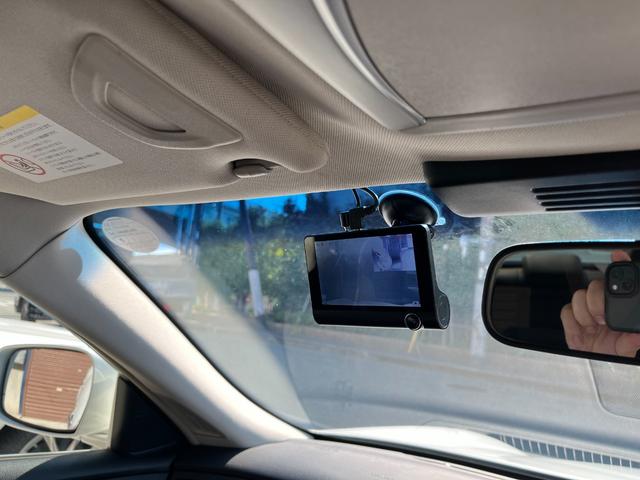 フーガ ３７０ＧＴ　社外マフラー　社外２０インチアルミ　ＨＤＤナビ　フルセグ　ＥＴＣ　Ｂカメラ　サイドカメラ　シートヒーター　シートクーラー　レーダークルコン　インパルエアロ　レーダー探知機　ドラレコ前後　シートメモリ（34枚目）