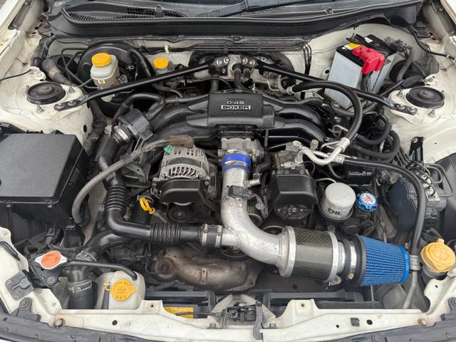 ８６ ＧＴ　６速ＭＴ／ＴＲＤエアロ／ＨＫＳマフラー／ＲＡＹＳ１８インチＡＷ／ＺＥＲＯ１０００エアクリ／ナビ／Ｂｌｕｅｔｏｏｔｈ／バックモニター／フルセグ／ＥＴＣ／スマートキー／ＨＩＤヘッドライト／オートライト（26枚目）