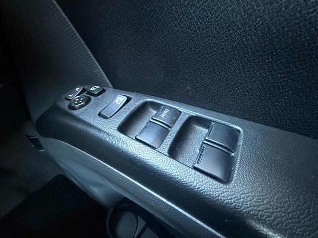 MITSUBISHI DELICA D:2 X