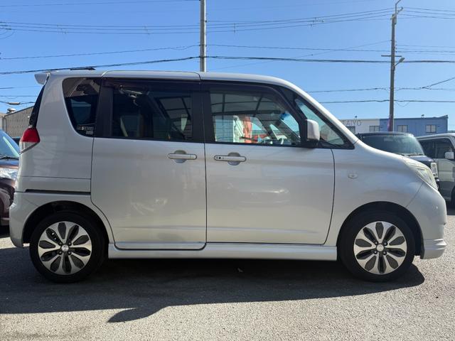 MITSUBISHI DELICA D:2 X