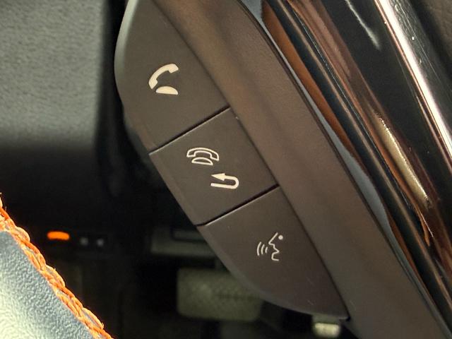ヴェゼル ハイブリッドZ・ホンダセンシング /衝突軽減/純正ナビ/Bluetooth/バックモニター/フルセグ/ドライブレコーダー/ETC/シートヒーター/レーダークルーズ/ハーフレザーシート/LEDヘッドライト/オート格納ミラー/スマートキー(24枚目)