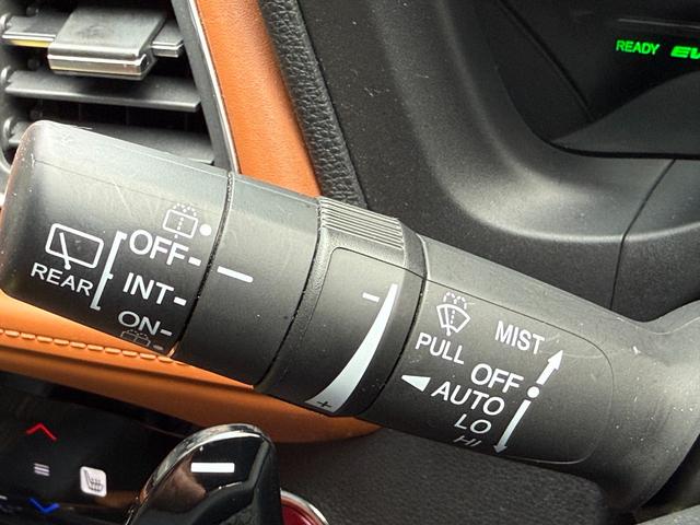 ヴェゼル ハイブリッドZ・ホンダセンシング /衝突軽減/純正ナビ/Bluetooth/バックモニター/フルセグ/ドライブレコーダー/ETC/シートヒーター/レーダークルーズ/ハーフレザーシート/LEDヘッドライト/オート格納ミラー/スマートキー(26枚目)