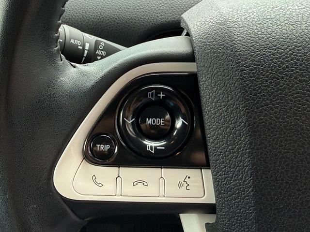 プリウス Sセーフティプラス /衝突軽減/9型ナビ/Bluetooth/フロント&バックモニター/フルセグ/ドラレコ/ETC/パーキングサポート/ソナー/レーダークルーズ/LEDヘッド/1オーナー/ヘッドアップディスプレイ(28枚目)