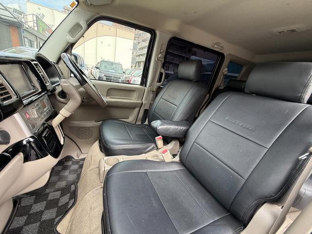 エブリイワゴン ＰＺターボスペシャル　／後期／両側パワースライドドア／社外１６インチアルミ／レザー調シートカバー／オートステップ／カロッツェリアナビ／バックカメラ／フルセグＴＶ／ＥＴＣ／ドライブレコーダー／社外ハンドル／キーレス（5枚目）