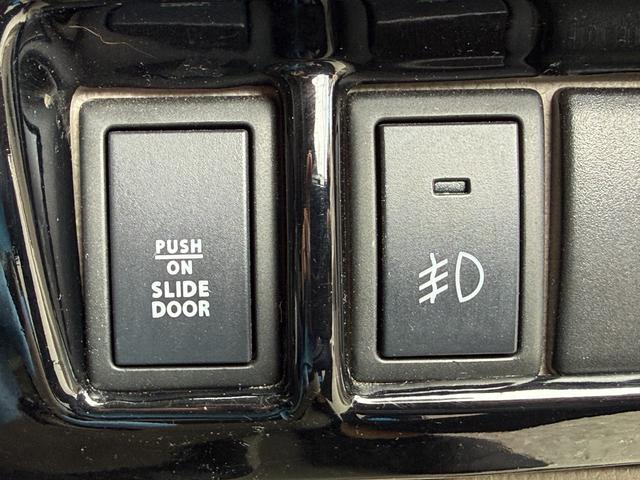エブリイワゴン ＰＺターボスペシャル　／後期／両側パワースライドドア／社外１６インチアルミ／レザー調シートカバー／オートステップ／カロッツェリアナビ／バックカメラ／フルセグＴＶ／ＥＴＣ／ドライブレコーダー／社外ハンドル／キーレス（16枚目）
