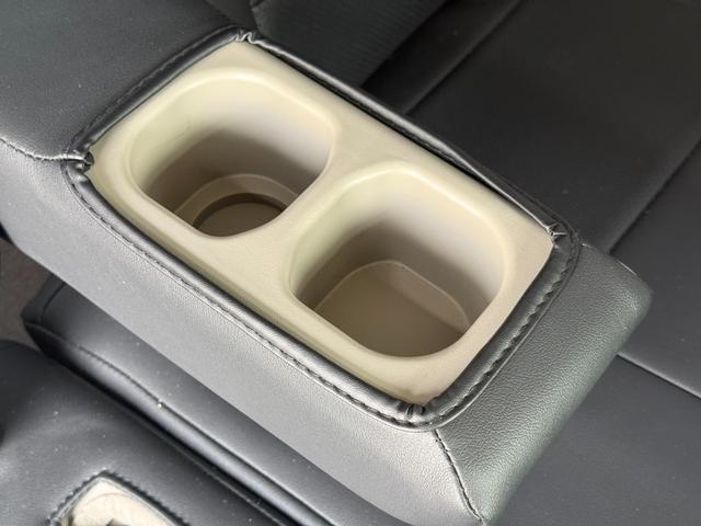 エブリイワゴン ＰＺターボスペシャル　／後期／両側パワースライドドア／社外１６インチアルミ／レザー調シートカバー／オートステップ／カロッツェリアナビ／バックカメラ／フルセグＴＶ／ＥＴＣ／ドライブレコーダー／社外ハンドル／キーレス（28枚目）