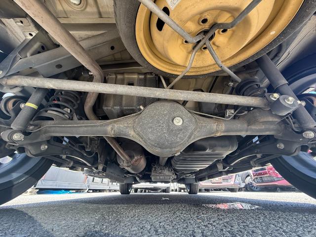 エブリイワゴン ＰＺターボスペシャル　／後期／両側パワースライドドア／社外１６インチアルミ／レザー調シートカバー／オートステップ／カロッツェリアナビ／バックカメラ／フルセグＴＶ／ＥＴＣ／ドライブレコーダー／社外ハンドル／キーレス（29枚目）