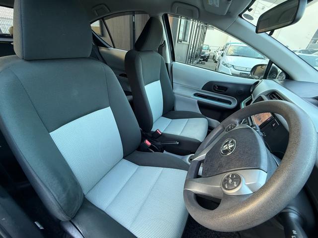 アクア S /スマートキー×2/純正ナビ/Bluetooth/HDMI/バックモニター/フルセグTV/ETC/ステアリングスイッチ/電動格納ミラー/オートライト(5枚目)