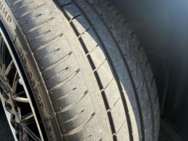 プリウス Ｓツーリングセレクション　エイムゲインバンパー／純正ナビ／Ｂｌｕｅｔｏｏｔｈ／バックモニター／フルセグ／ＥＴＣ／ソフトレザーシート／ＡＭＥ１９インチＡＷ／シートヒーター／ＬＥＤヘッドライト／オートライト／オート格納ミラー（37枚目）