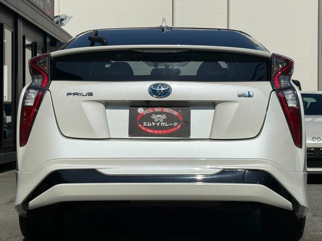 プリウス Ｓツーリングセレクション　エイムゲインバンパー／純正ナビ／Ｂｌｕｅｔｏｏｔｈ／バックモニター／フルセグ／ＥＴＣ／ソフトレザーシート／ＡＭＥ１９インチＡＷ／シートヒーター／ＬＥＤヘッドライト／オートライト／オート格納ミラー（43枚目）