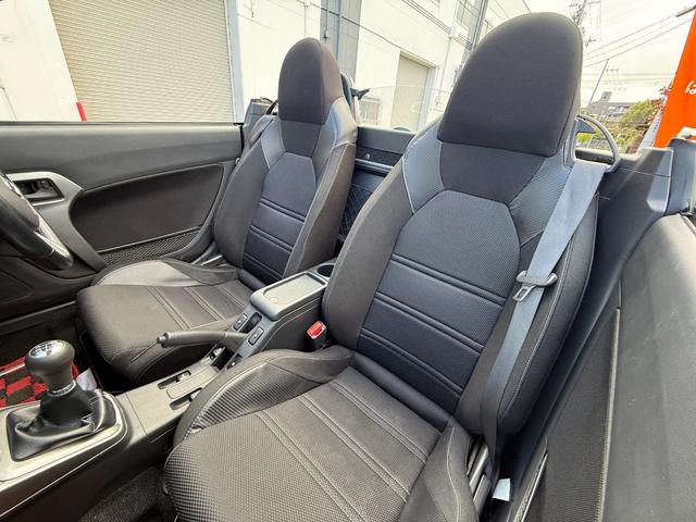 コペン ローブ /5速MT/カロッツェリアナビ/Bluetooth/バックモニター/テレビ/ETC/シートヒーター/ドライブレコーダー/スマートキー/LEDヘッドライト/オートライト(7枚目)