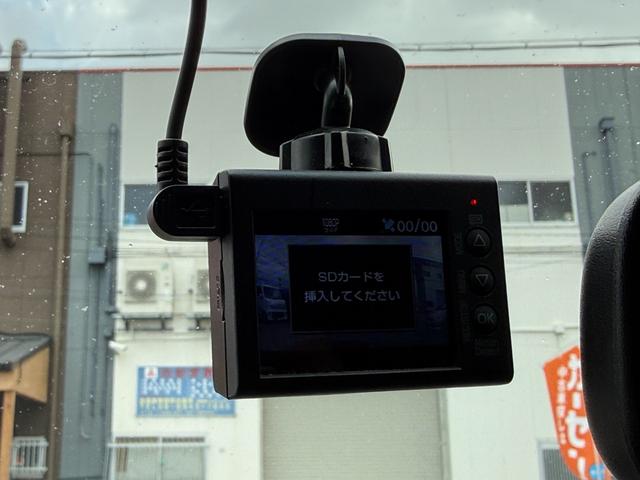 コペン ローブ /5速MT/カロッツェリアナビ/Bluetooth/バックモニター/テレビ/ETC/シートヒーター/ドライブレコーダー/スマートキー/LEDヘッドライト/オートライト(15枚目)