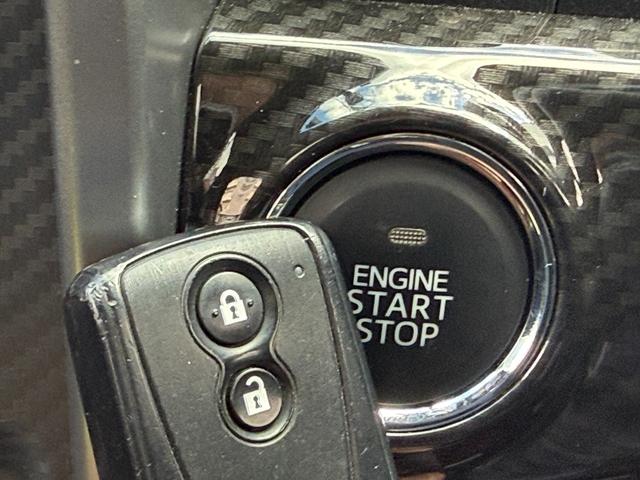 コペン ローブ /5速MT/カロッツェリアナビ/Bluetooth/バックモニター/テレビ/ETC/シートヒーター/ドライブレコーダー/スマートキー/LEDヘッドライト/オートライト(17枚目)