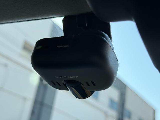 ハスラー Ｊターボ　ブラックインテリアパッケージ／ハイブリッド／衝突軽減／８型ナビ／Ｂｌｕｅｔｏｏｔｈ／Ｒカメラ／フルセグ／ドラレコ／ＥＴＣ／ハーフレザー／シートヒーター／クルコン／ＨＩＤヘッド／純正１５ＡＷ／１オーナー（16枚目）