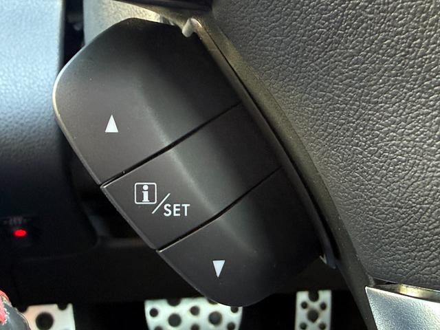 レヴォーグ ２．０ＳＴＩスポーツアイサイト　／サンルーフ／レザーシート／純正ナビ／ＨＤＭＩ／Ｂｌｕｅｔｏｏｔｈ／バック＆サイドモニター／フルセグ／ＥＴＣ／レーダークルーズ／ブラインドスポットモニターメモリーシート／シートヒーター／ＬＥＤヘッド／（32枚目）