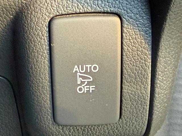 Ｎ－ＢＯＸカスタム Ｇ　ＳＳパッケージ　ツートンカラースタイル／パワースライドドア／シートヒーター／スマートキー×２／ＥＴＣ／カロッツェリアオーディオ／ＡＵＸ／ＨＩＤヘッドライト／オートライト／オート格納ミラー／純正１４インチアルミホイール（18枚目）