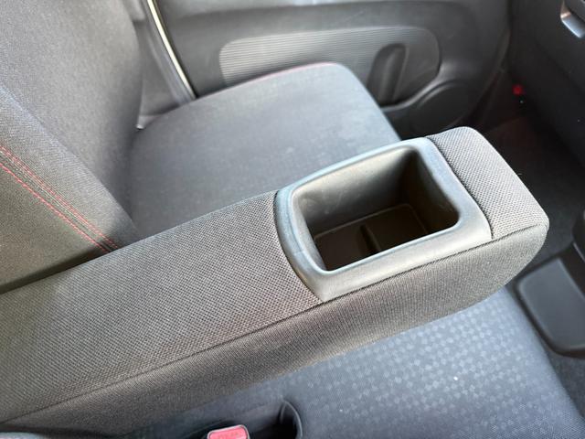 Ｎ－ＢＯＸカスタム Ｇ　ＳＳパッケージ　ツートンカラースタイル／パワースライドドア／シートヒーター／スマートキー×２／ＥＴＣ／カロッツェリアオーディオ／ＡＵＸ／ＨＩＤヘッドライト／オートライト／オート格納ミラー／純正１４インチアルミホイール（28枚目）