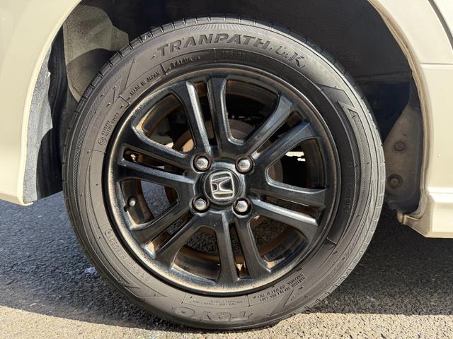 Ｎ－ＢＯＸカスタム Ｇ　ＳＳパッケージ　ツートンカラースタイル／パワースライドドア／シートヒーター／スマートキー×２／ＥＴＣ／カロッツェリアオーディオ／ＡＵＸ／ＨＩＤヘッドライト／オートライト／オート格納ミラー／純正１４インチアルミホイール（36枚目）